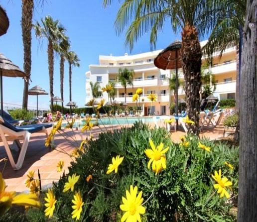 Bel Appartement Au Bord De La Mer De Porto De Mos Lagos Eksteriør billede